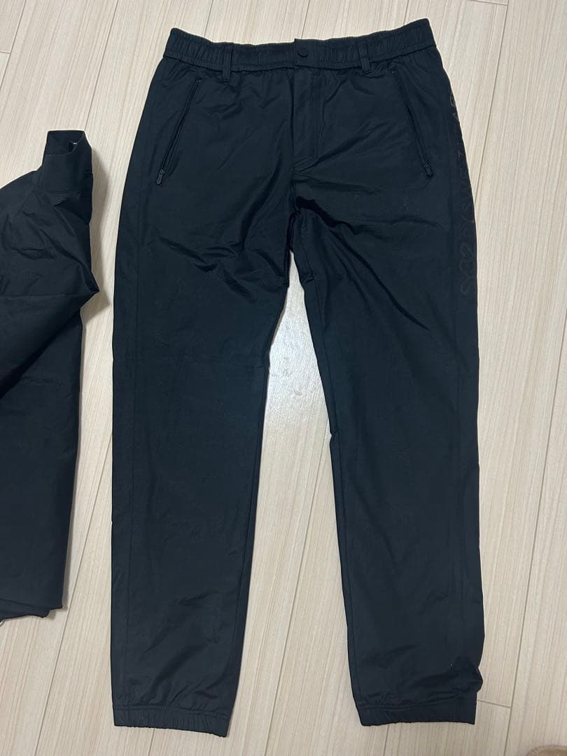 【美品】SY32 ゴルフ セットアップ 上下L 黒 定価52,000円