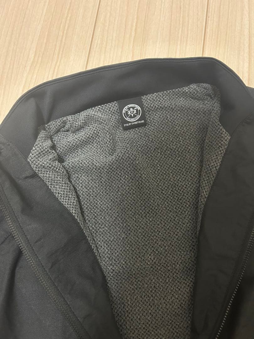 【美品】SY32 ゴルフ セットアップ 上下L 黒 定価52,000円