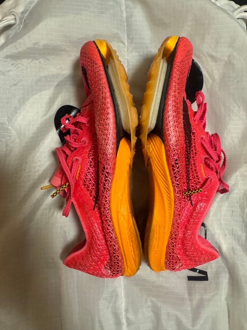 NIKE エアズームヴィクトリー 24.0cm