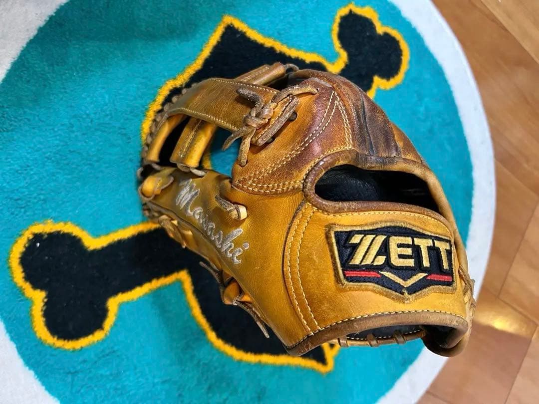 ZETTプロステイタス硬式用オーダー、左用　外野手、オールラウンド 硬式グローブ