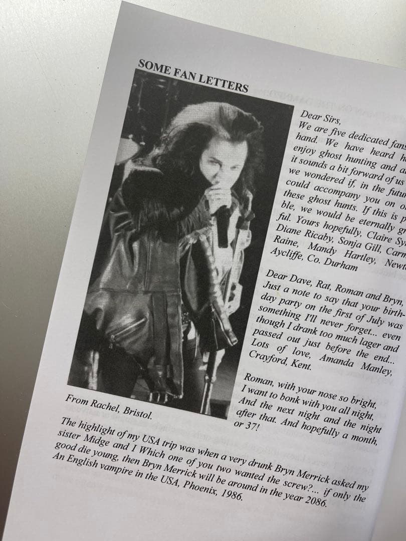 洋書 THE DAMNED THE OFFICIAL BIOGRAPHY