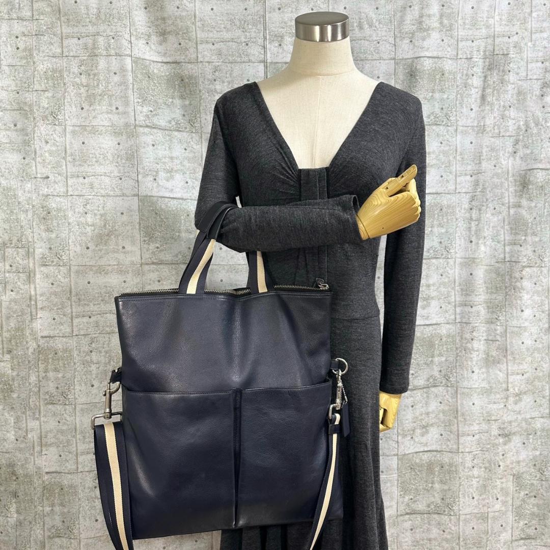 COACH コーチ チャールズ フォールドオーバー 2way トートバッグ 濃紺