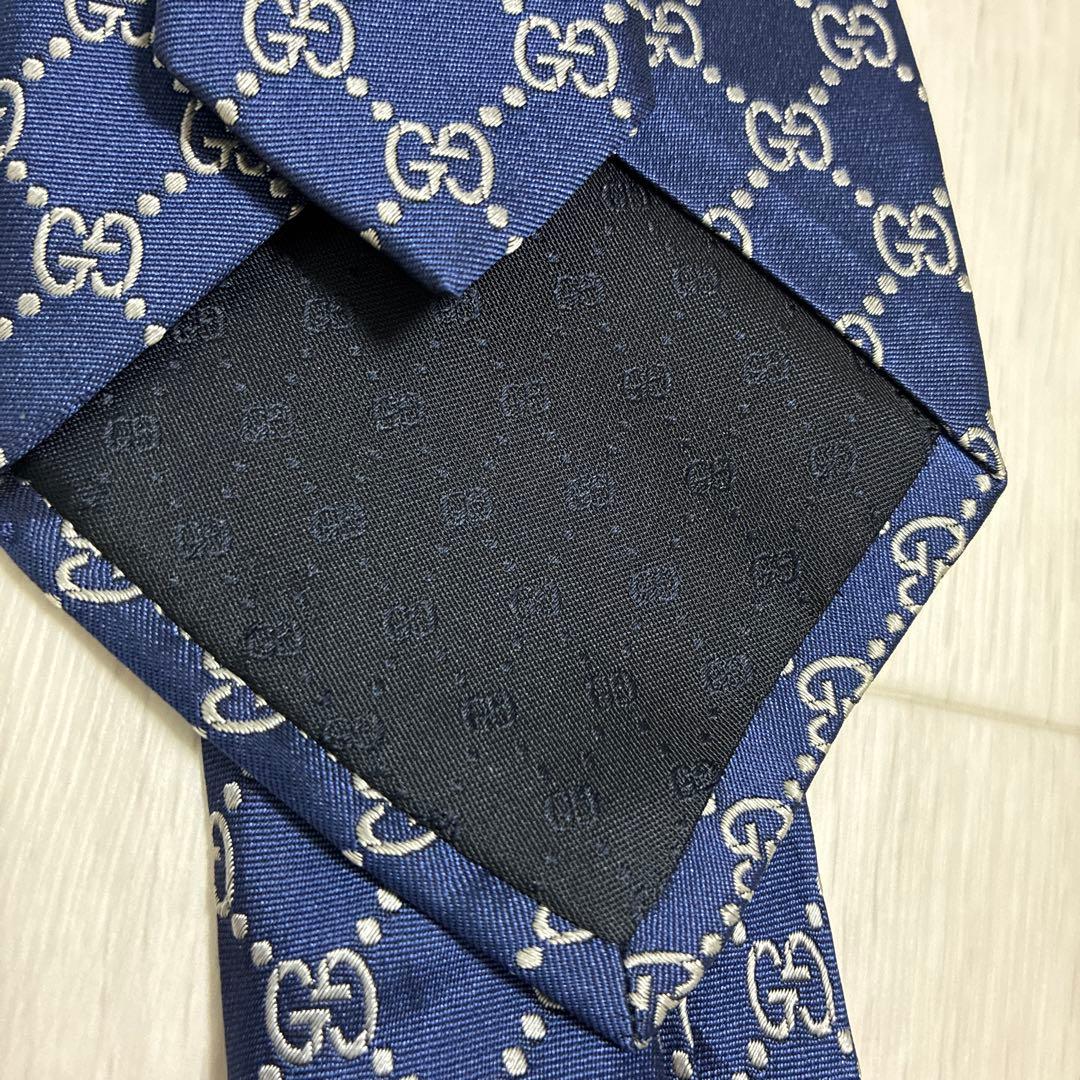 GUCCI ネクタイ GGパターン
