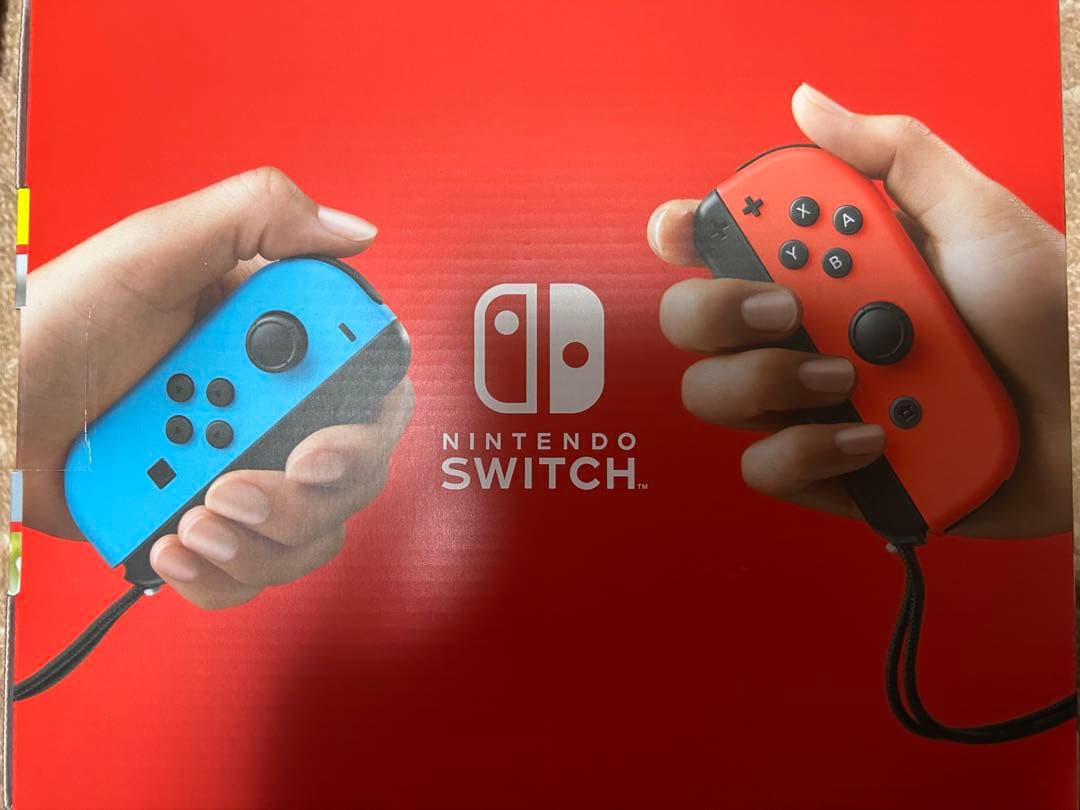 Nintendo Switch 本体 ネオンブルー／ネオンレッド