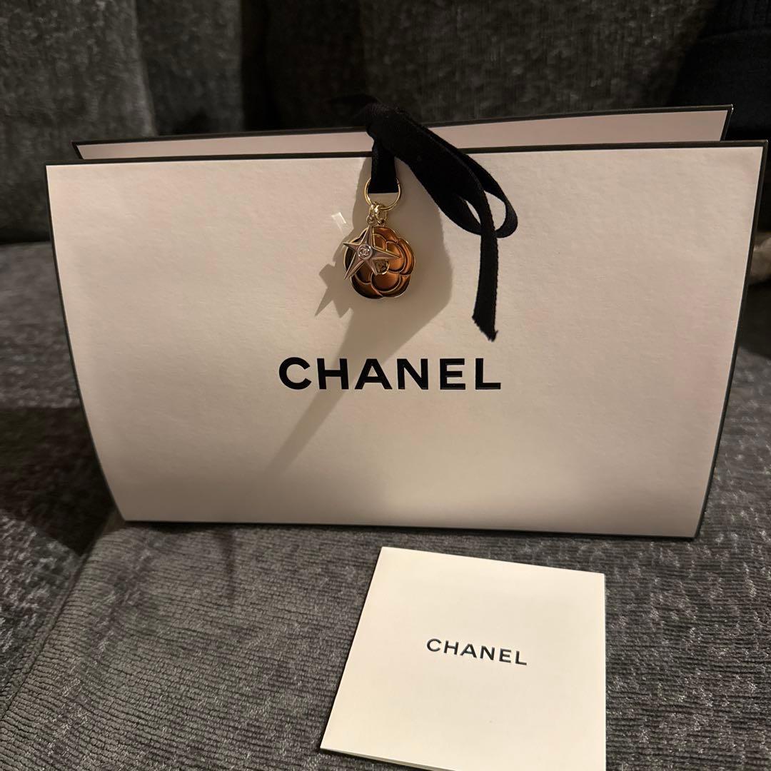CHANEL エクラプルミエフォームクレンザー
