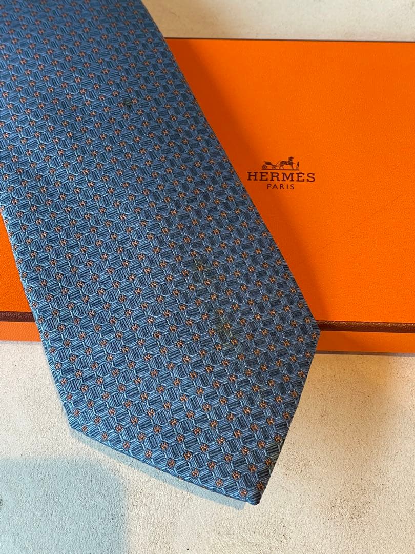 【美品】HERMES H総柄 シルクネクタイ スカイブルー　オレンジ