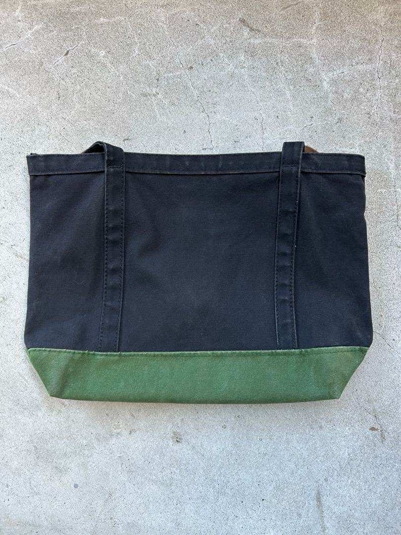 Noah “Core Logo Tote”