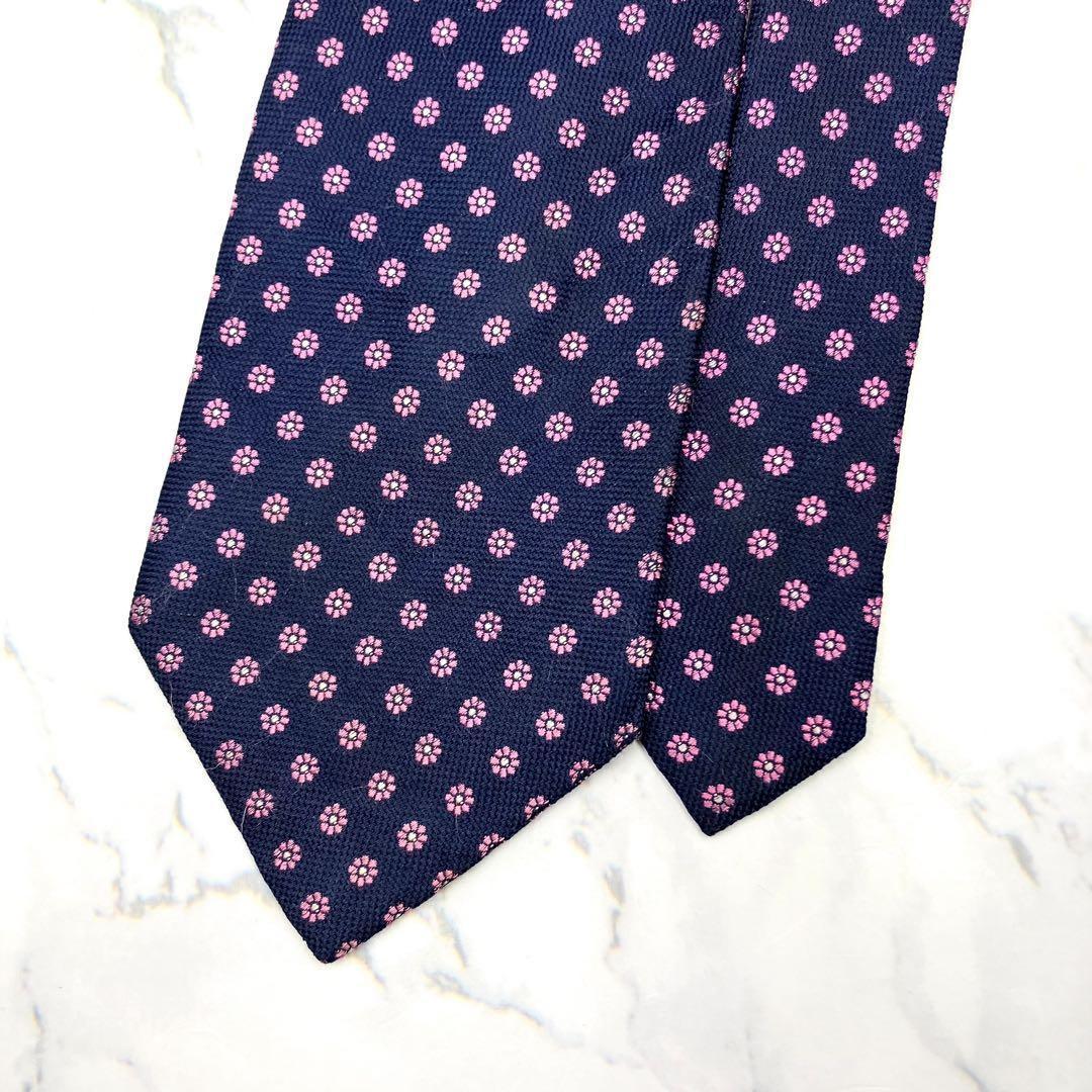 ◆せブランド専用◆Paul Smith ネクタイ 紺色 花柄 高級感