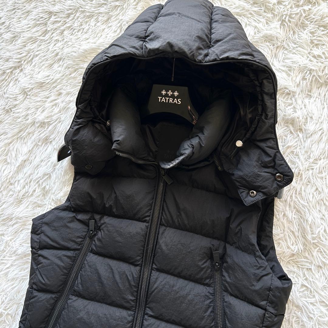 【美品】TATRAS タトラス　ダウンベスト　CURONE クローネ　黒　1