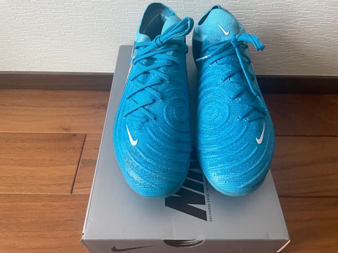 NIKE ファントムGX2 エリートAG