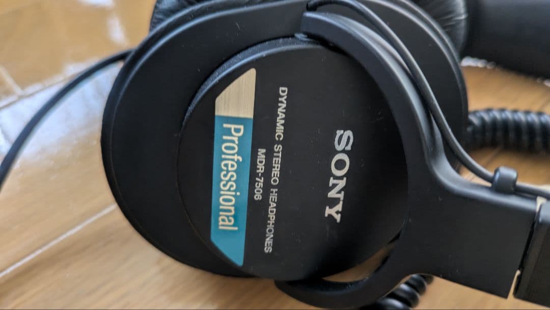 SONY (ソニー) MDR-7506 定番スタジオモニタ ーヘッドホン