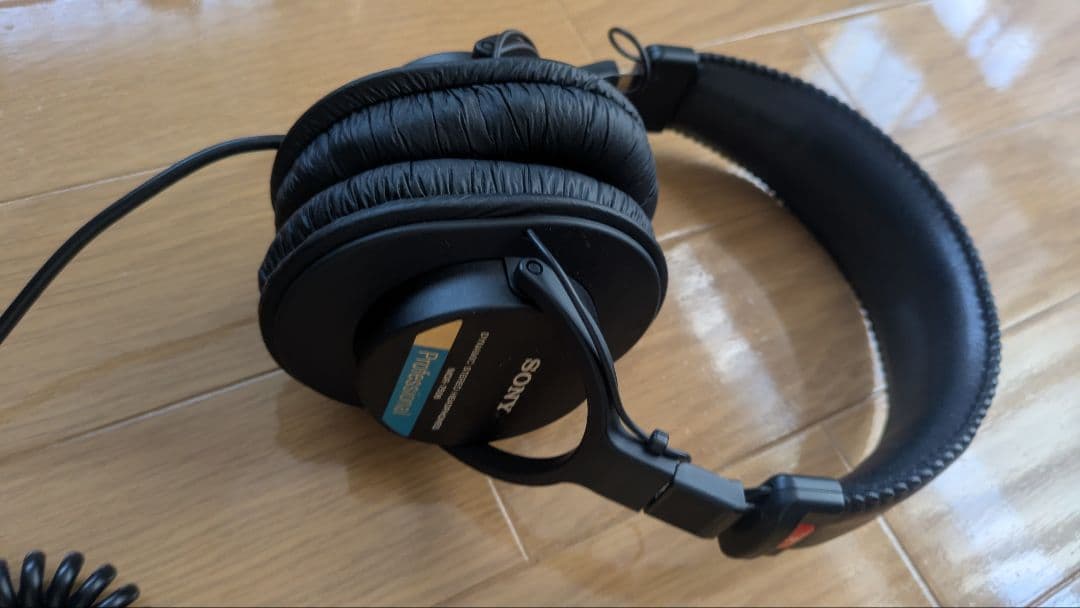 SONY (ソニー) MDR-7506 定番スタジオモニタ ーヘッドホン