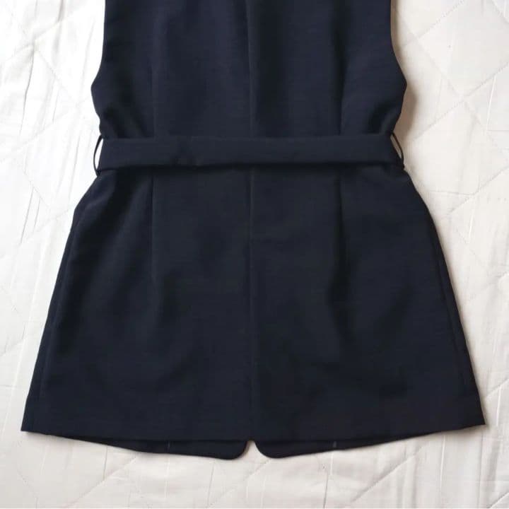 新品　ナチュラルビューティーベーシック　ジレ　セレモニー　フォーマル　入学式　紺