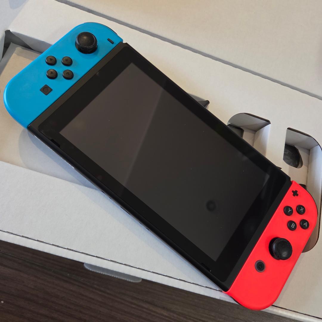 【最終値下げ】バッテリー強化版Nintendo Switch 本体