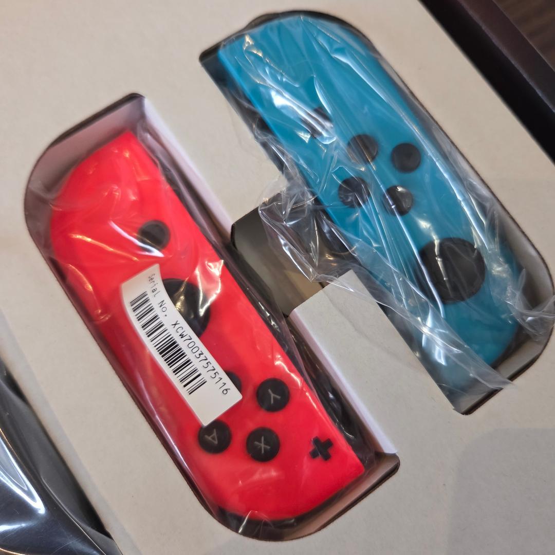【最終値下げ】バッテリー強化版Nintendo Switch 本体