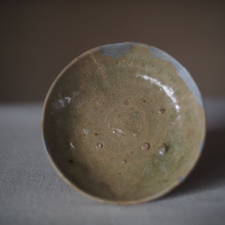 茶色の丸型皿 古道具古唐津 古陶 骨董 古美術