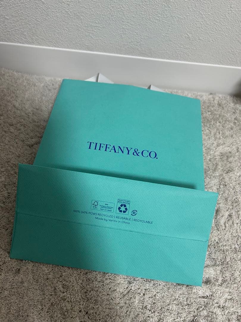 TIFFANY & CO. モイスチャライジングハンドクリーム 75ml