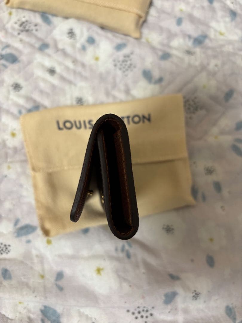 Louis Vuittonのキーケース