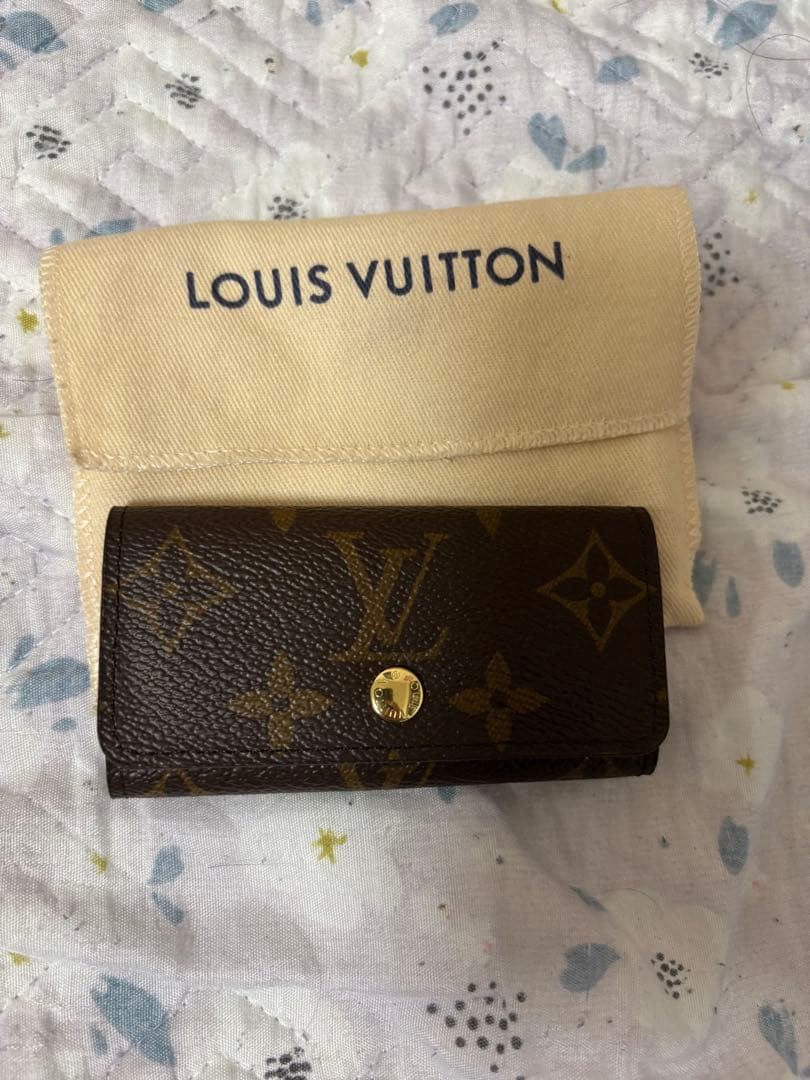 Louis Vuittonのキーケース