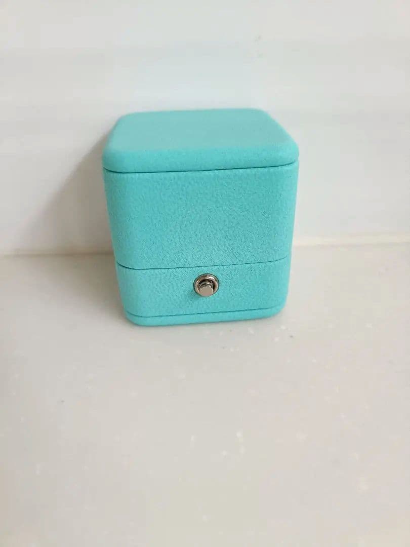 Tiffany & Co. ティファニーブルー小型ボックス