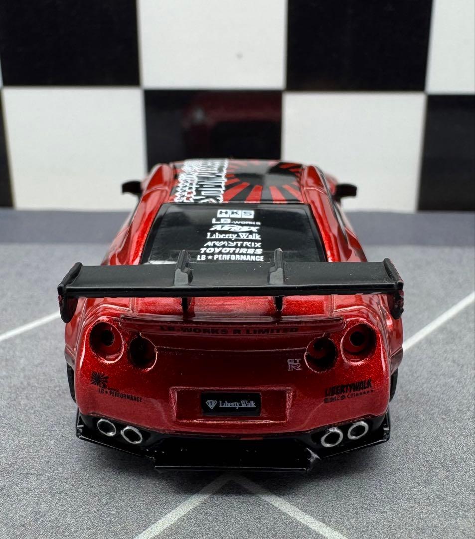 MINI GT LB★WORKS Nissan GT-R Candy Red
