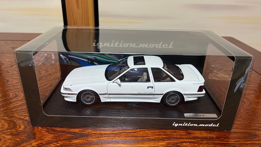 イグニッションモデル 1/18 トヨタソアラ2.0GTツインターボL 白　美品