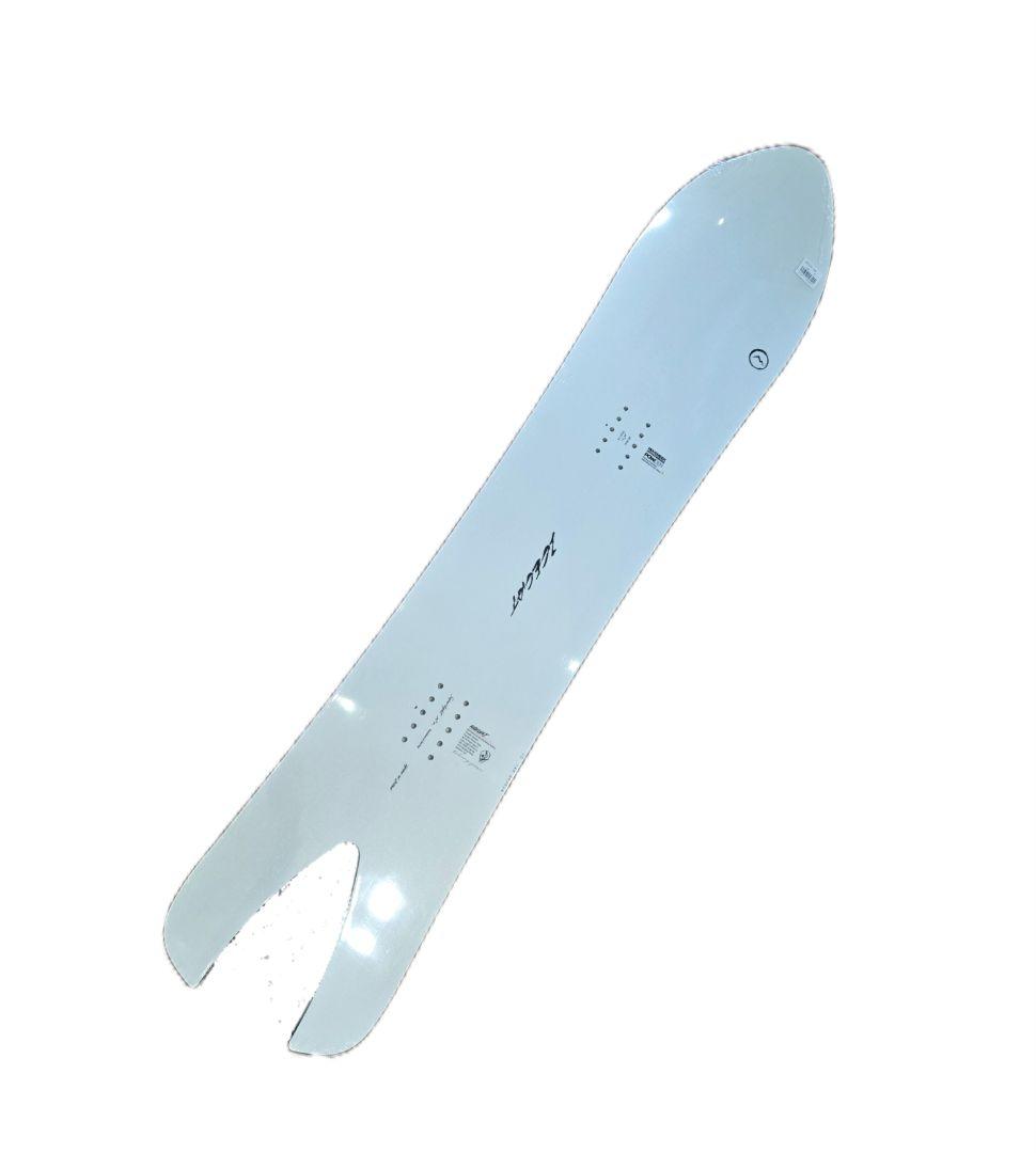 25-26 NOVEMBER ICECAT 144 ノベンバー　パウダーボード