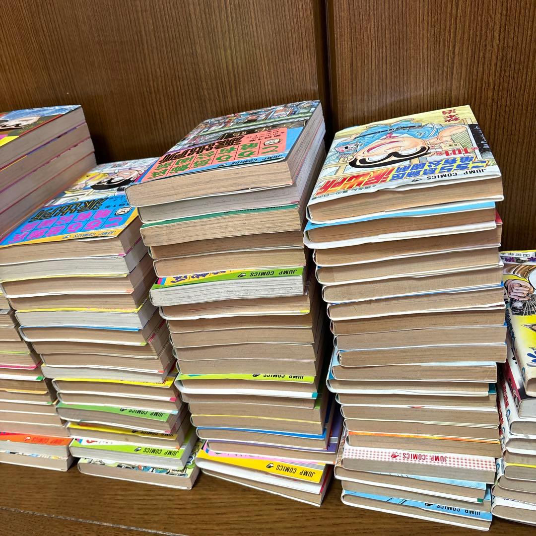 【超メルカリ市特価】『こち亀 』セット売り　約130冊です。