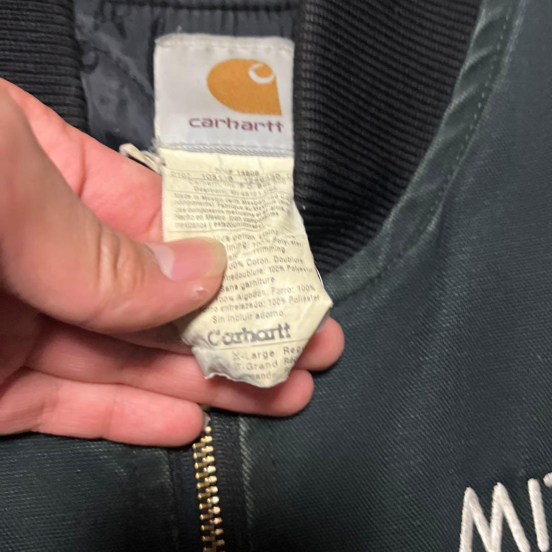 Carhartt ブラックダウンベスト Lサイズ