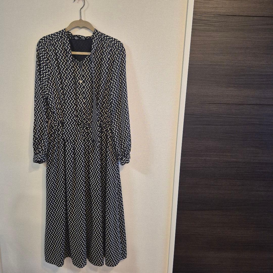 美品★UNTITLED ボウタイワンピース★ロングワンピース