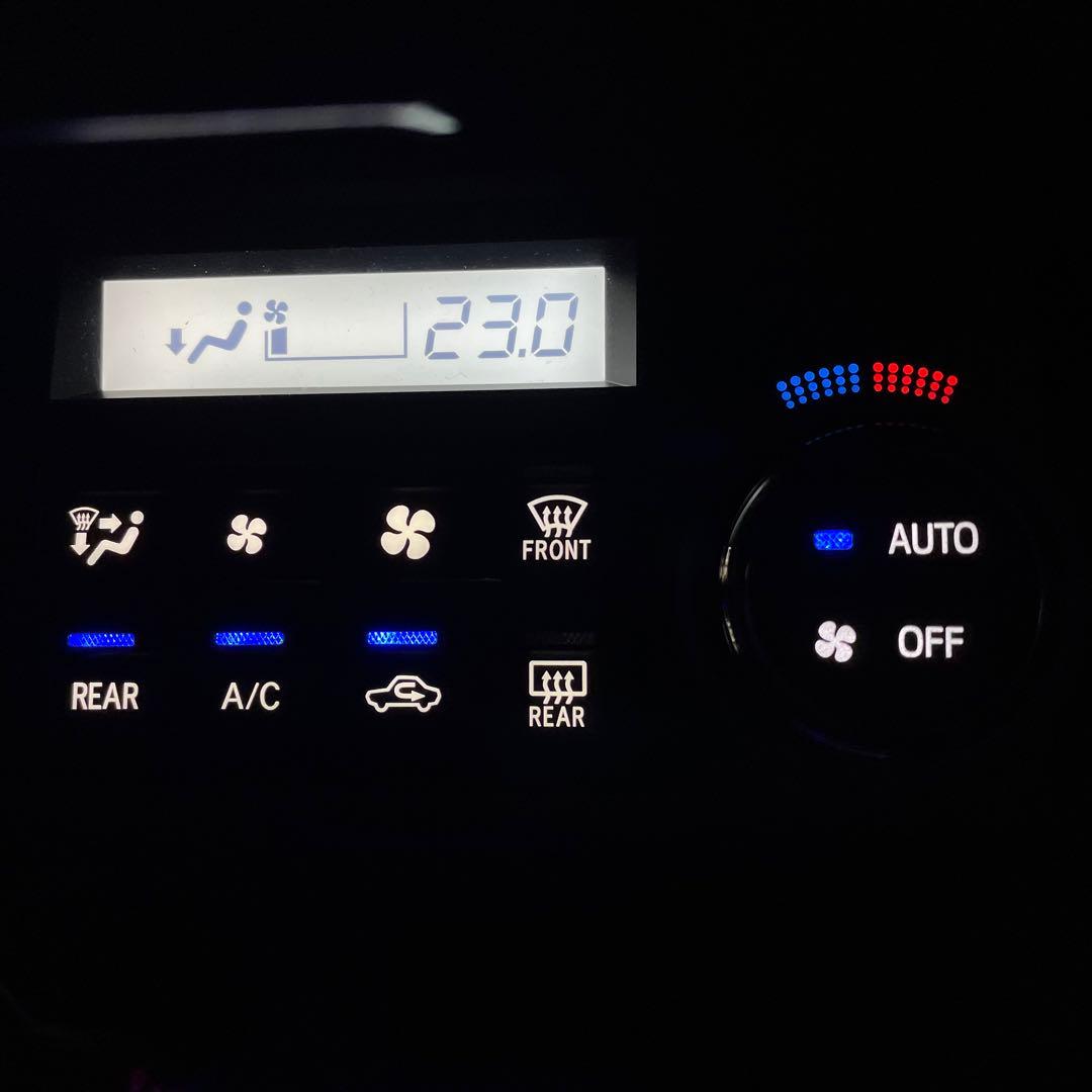 週末割【送料込】ハイエース200系　LED打ち替え済み　エアコンスイッチパネル