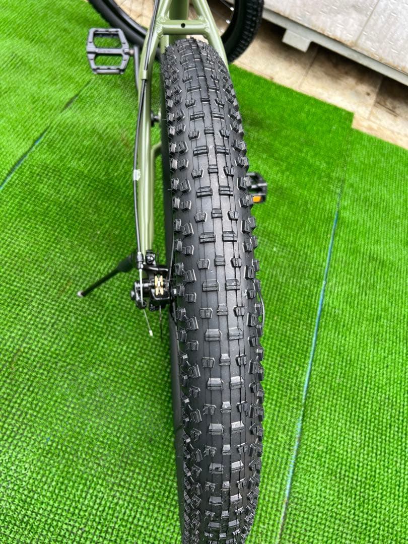 ST SALACHAR ファットバイク　27.5インチ 7変速