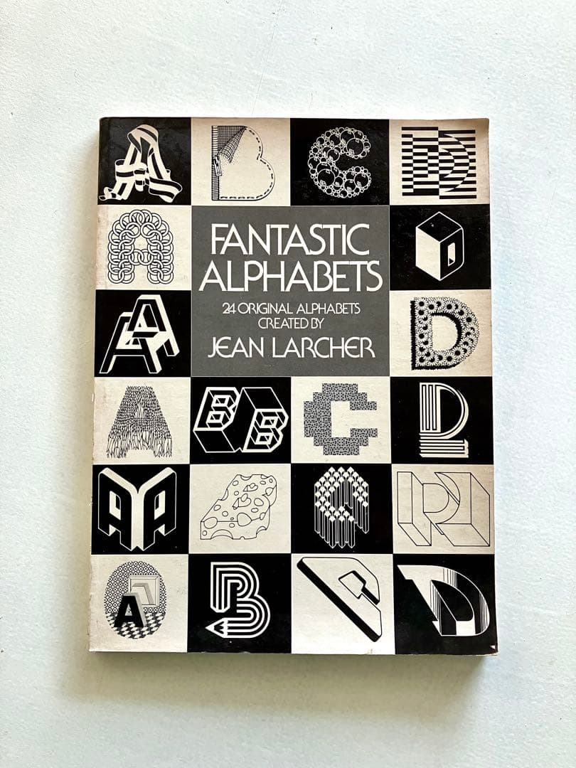 FANTASTIC ALPHABETS/ ジャン・ラルシェ幻想的なアルファベット
