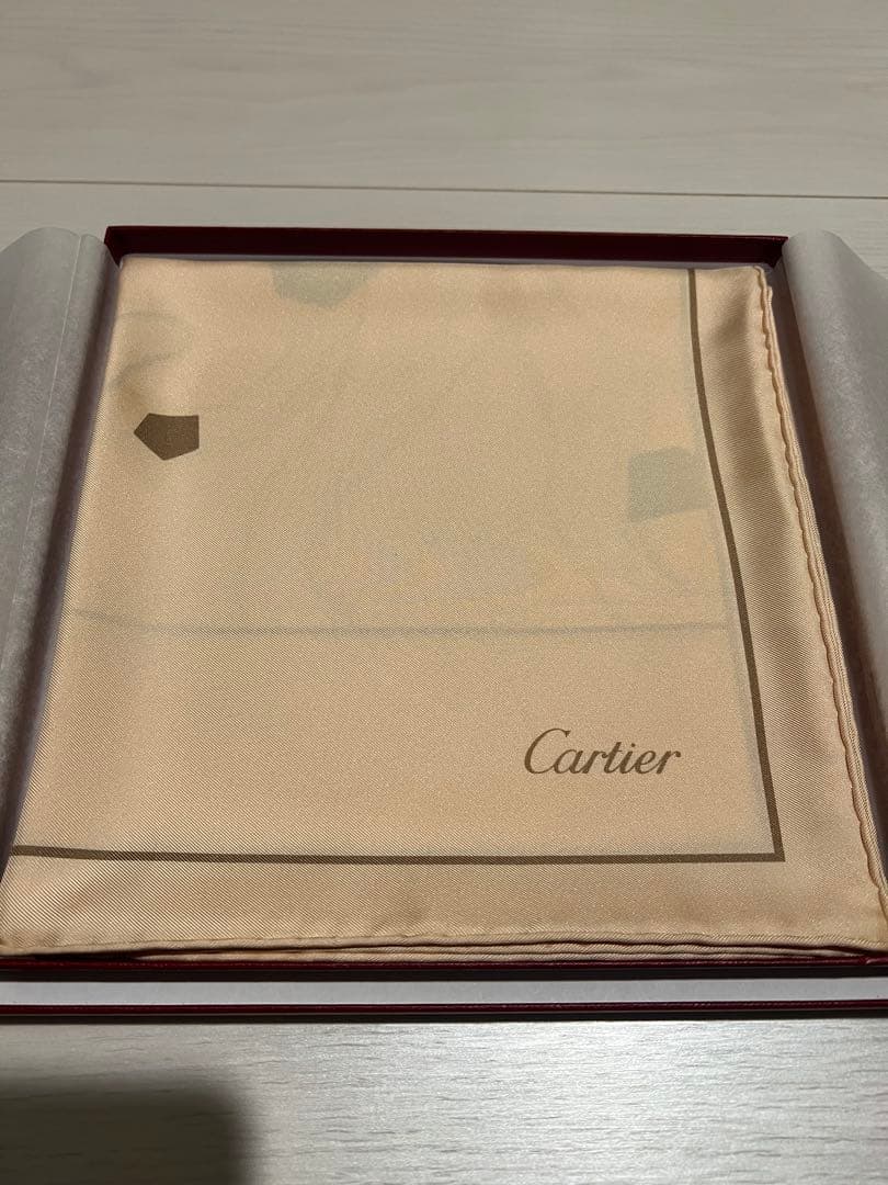 カルティエ　スカーフ　非売品