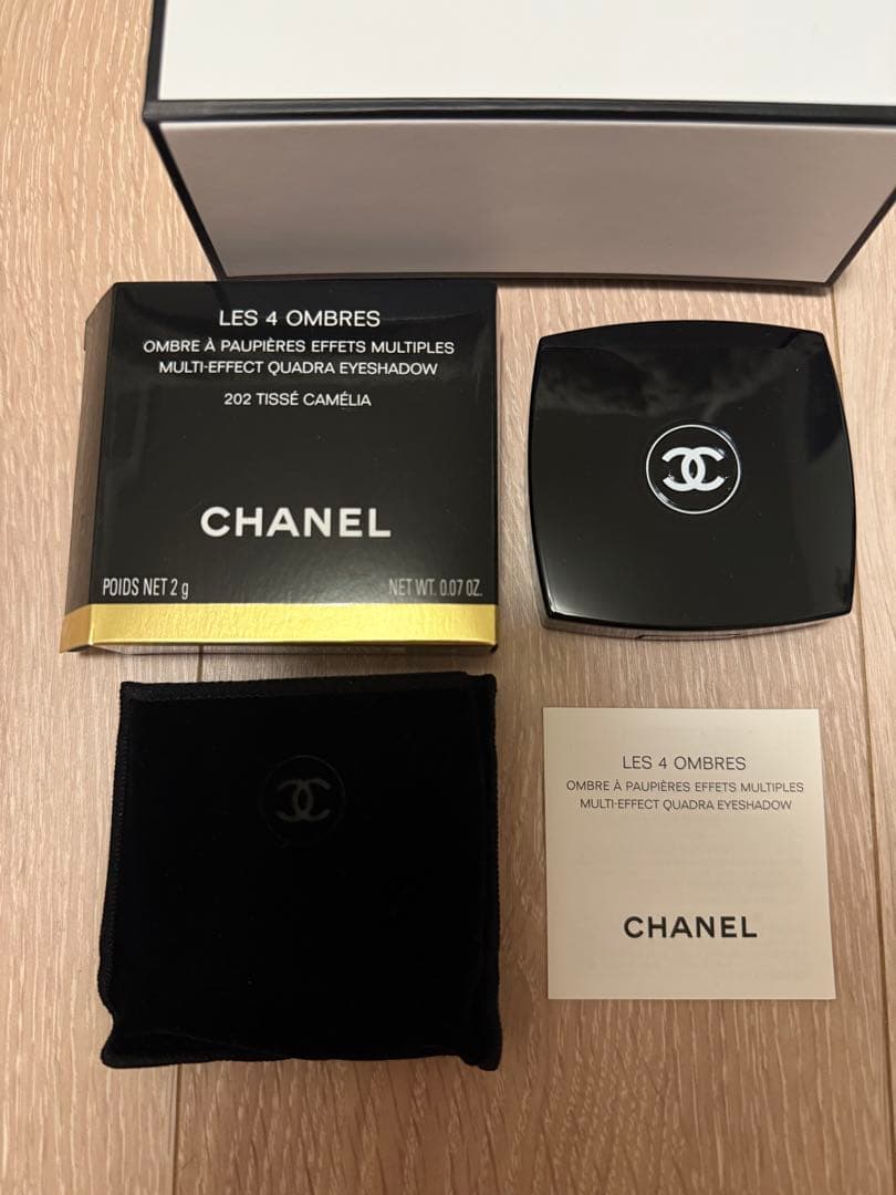 CHANEL シャネル レキャトルオンブル 202 ティセカメリア
