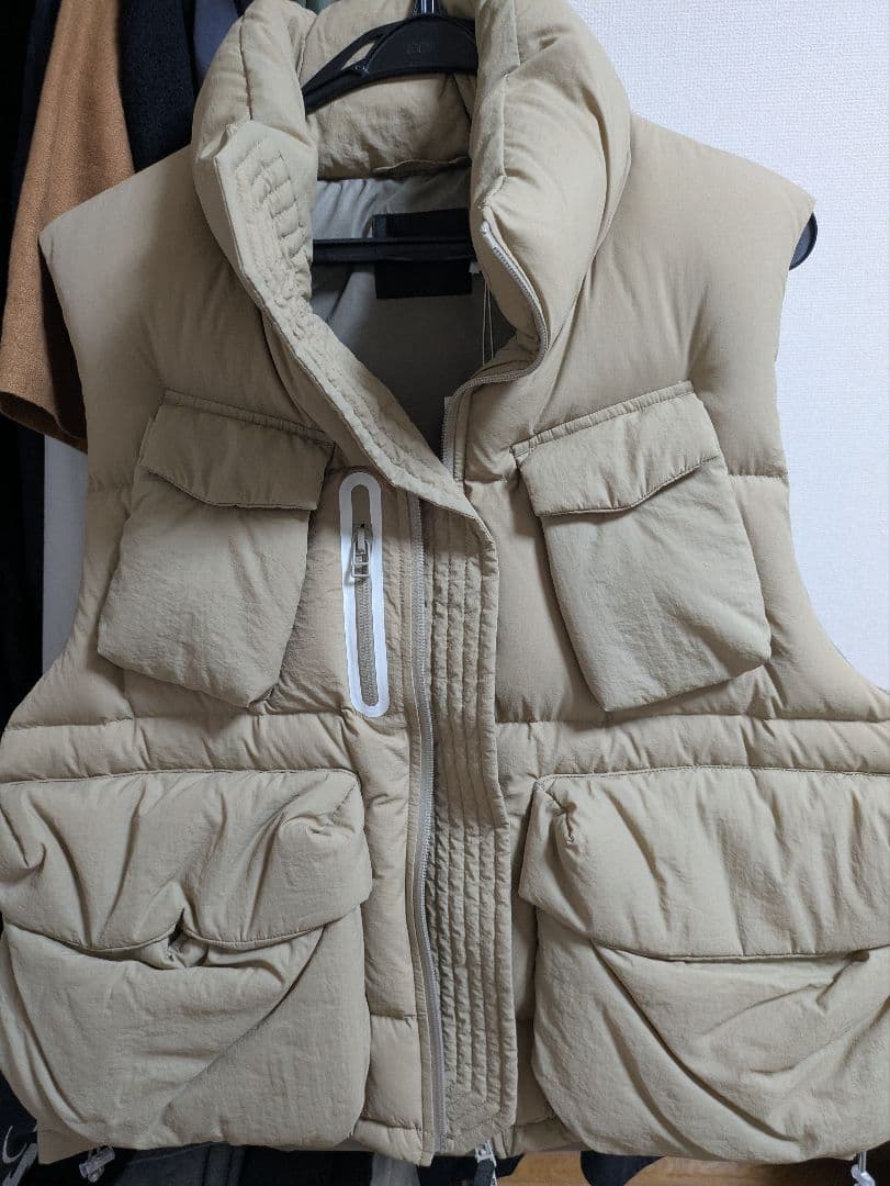 【新品未使用】ROTOL CURVY DOWN VEST 24AW