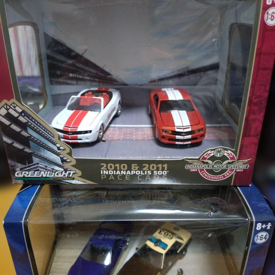 d*9様 Greenlight ミニカーセット 1/64　DIORAMAS