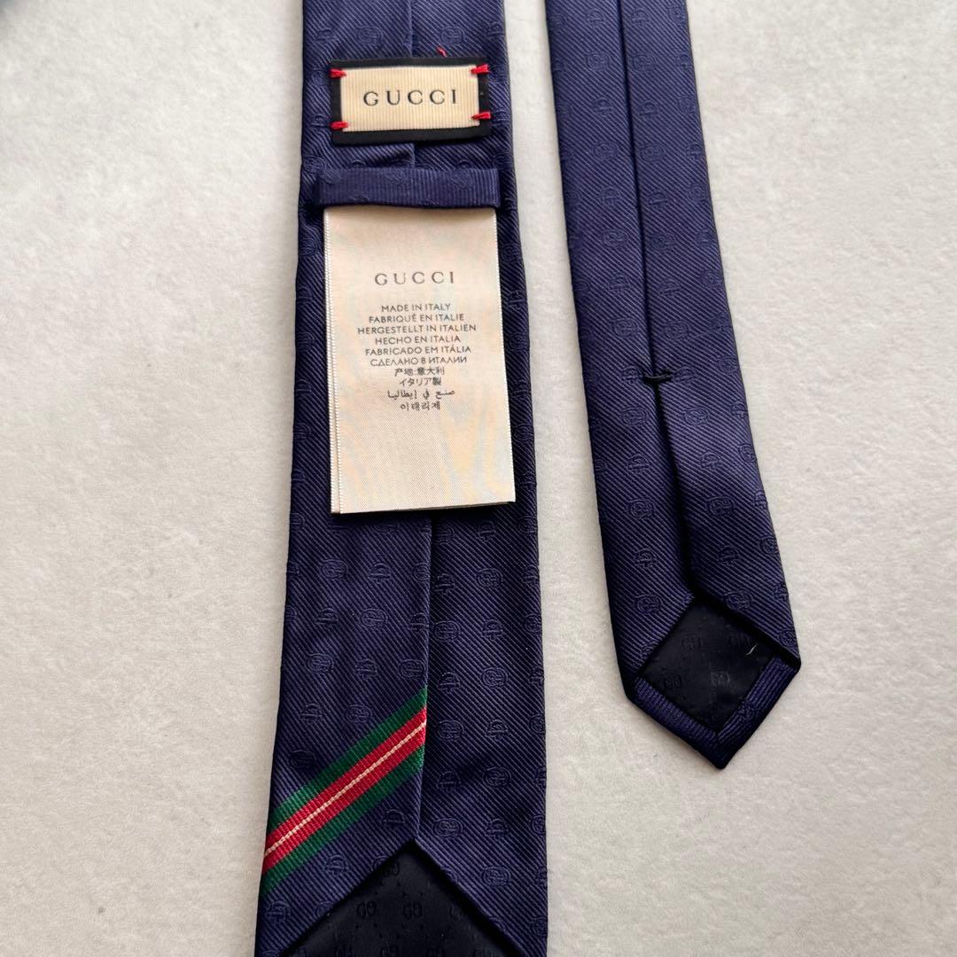 GUCCI ロゴ ネイビー シルク ネクタイ