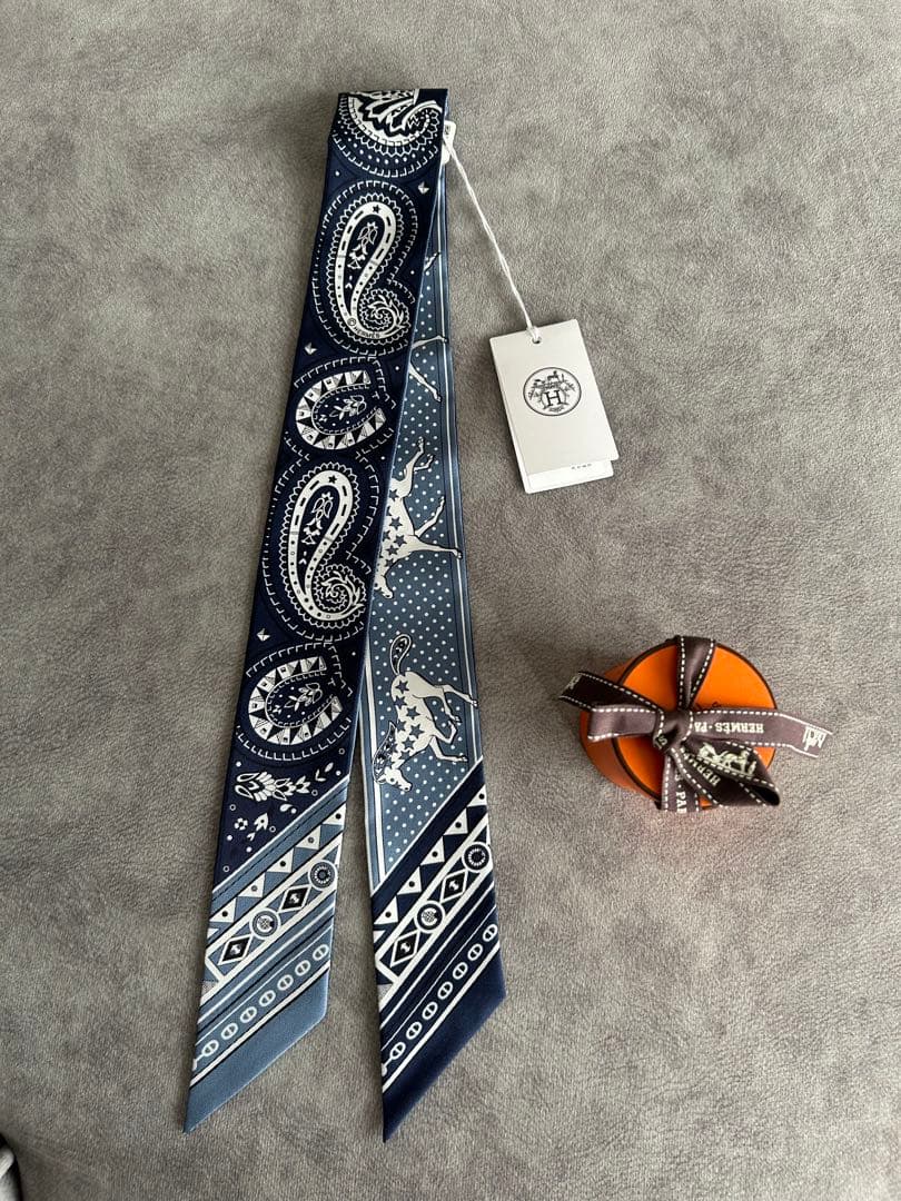 新品・2026SS　エルメス　ツイリー　シュヴァルドゥクールバンダナ　ブルー