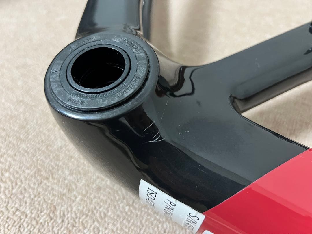 FOCUS IZALCO MAX 9 DISC　(2021)