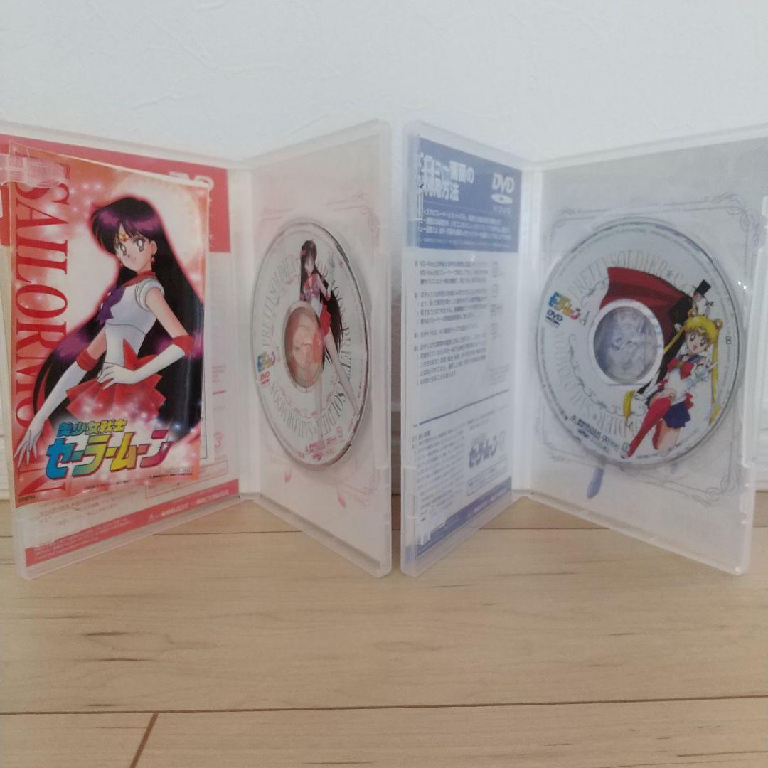 美少女戦士セーラームーンDVD全8巻 収納BOX・ステッカー付き(4巻5巻除く)