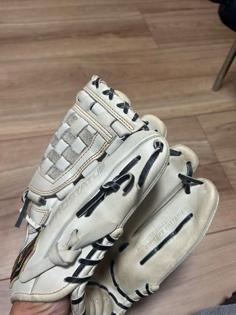ZETT プロステイタス　軟式グローブ 源田モデル　内野用