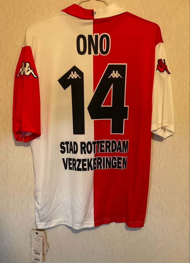 デ*ク様 公認¥15,180 小野伸二　フェイエノールト　サッカー　ユニフォーム
