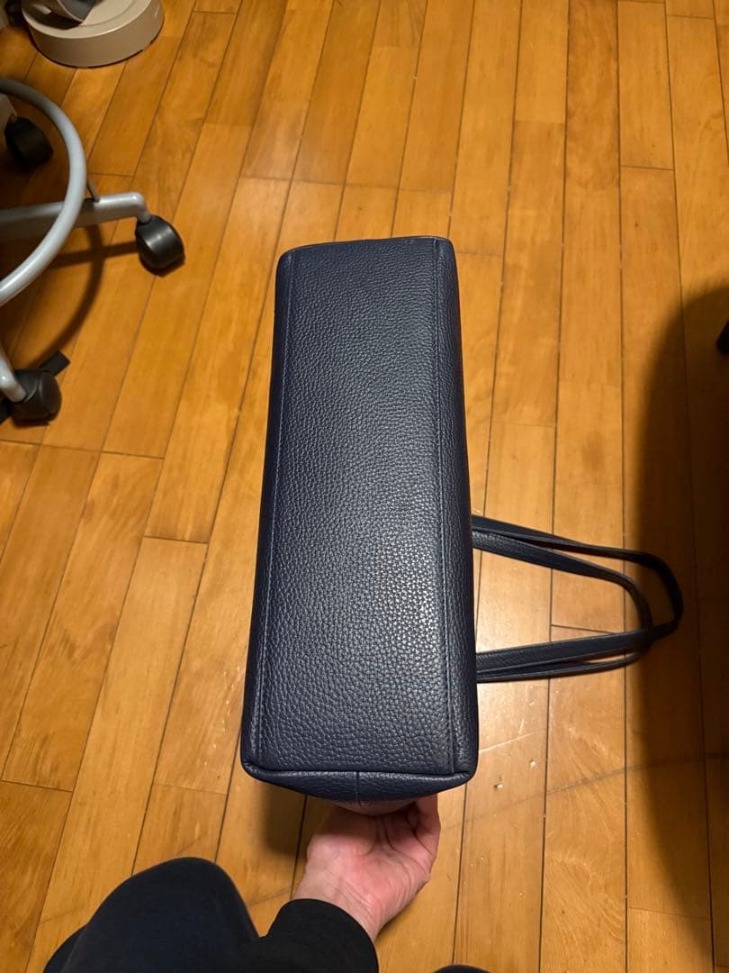 美品 HushTug ハッシュタグ トートバッグ ビジネスバッグ レザー 本革