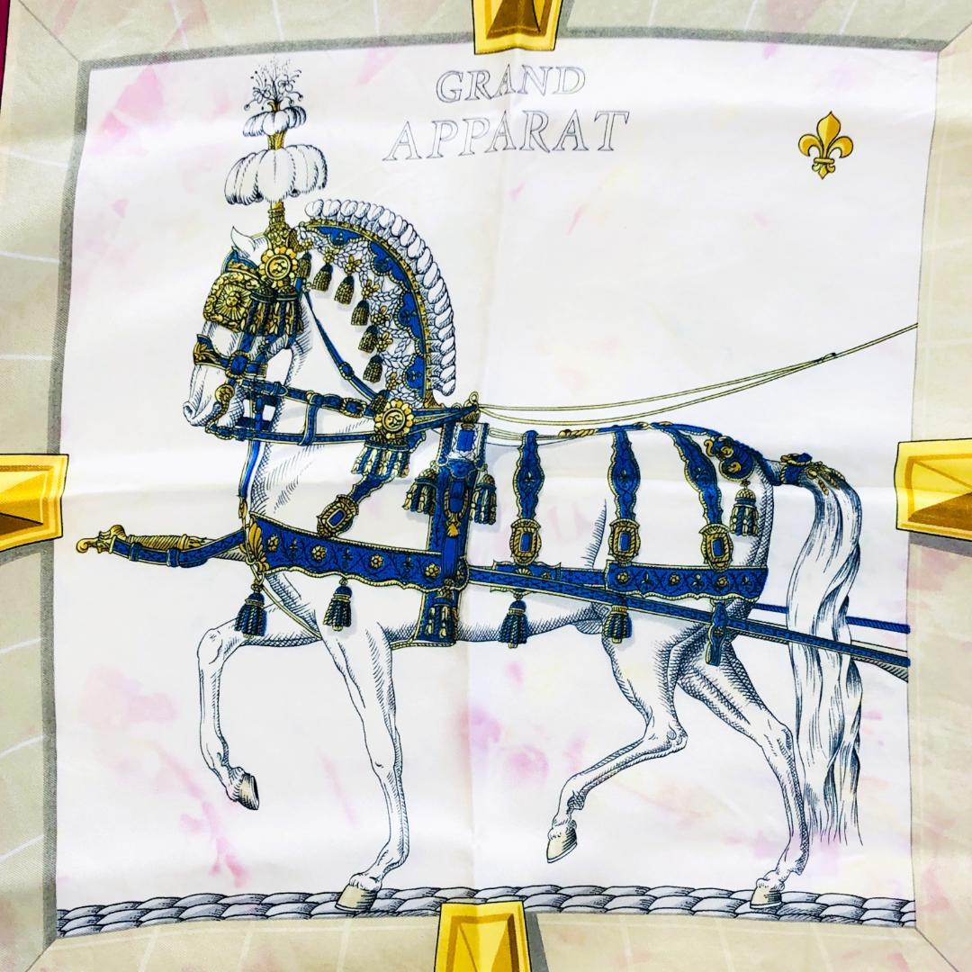 HERMES エルメス カレ90 盛装の⾺ GRAND APPARAT タグ付き
