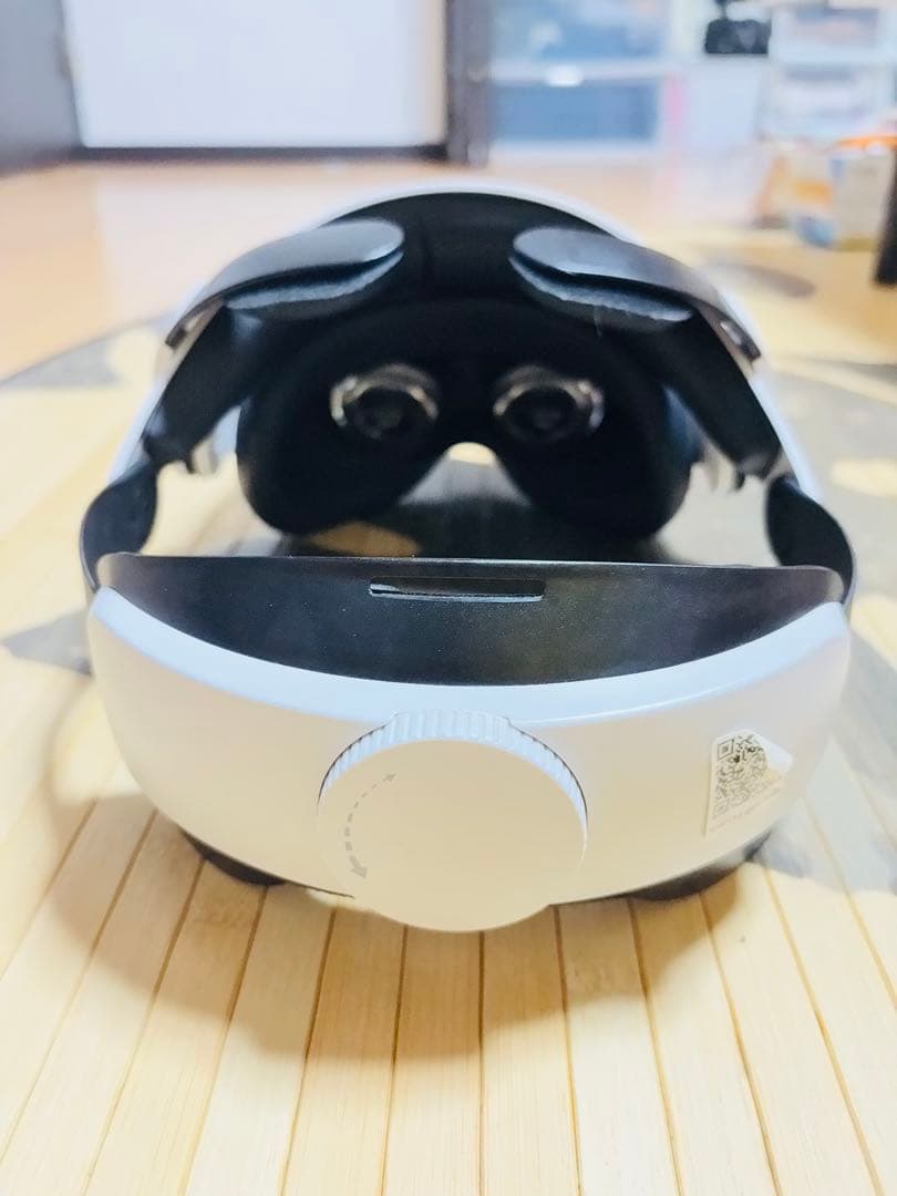 【格安】 Queat 2 White メタクエスト2白 VRゲーム機