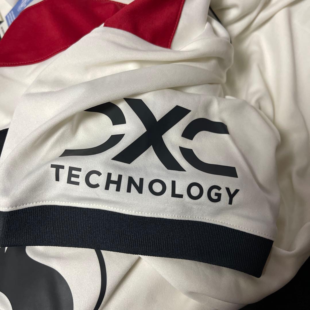 新品　adidas マンチェスターユナイテッドサッカーユニフォーム　2XLサイズ