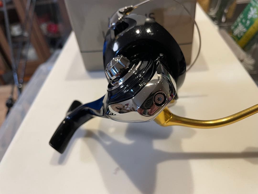DAIWA LEGALIS LT4000-CXH スピニングリール