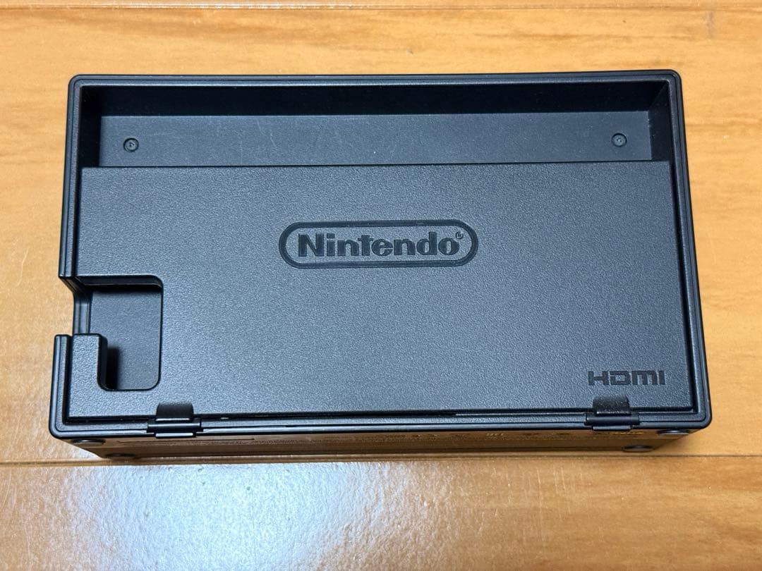 Nintendo ピカチュウセット ニンテンドースイッチ 本体 Switch