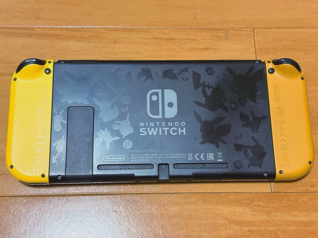 Nintendo ピカチュウセット ニンテンドースイッチ 本体 Switch
